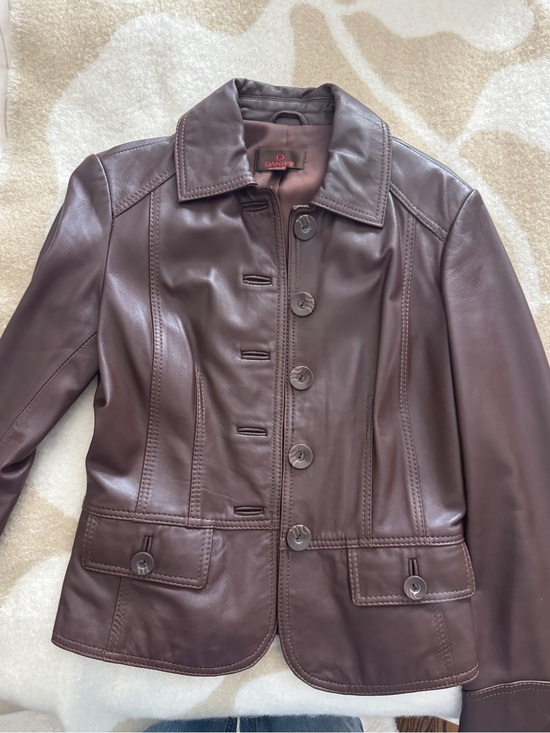 Danier Jackets & Blazers - Vintage Danier Chocolate Brown Leather Button Jacket